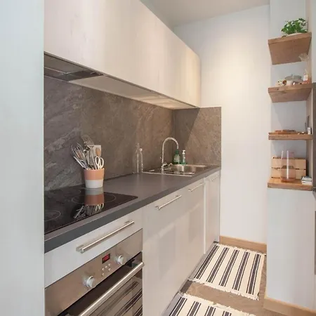 Lägenhet Les Aiguilles- Town Centre Luxury 2 Bedroom